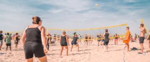 beachvolleybal-groepsuitje 100 personen